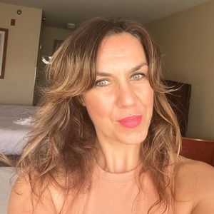 Meet your Posher, Mika